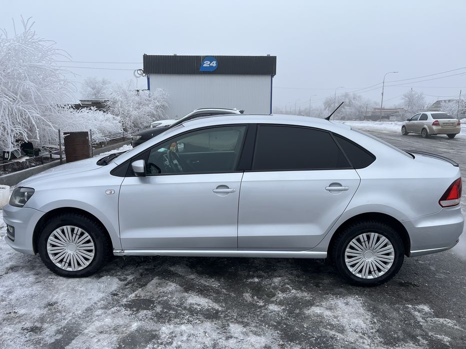 Фольксваген поло 2015г.