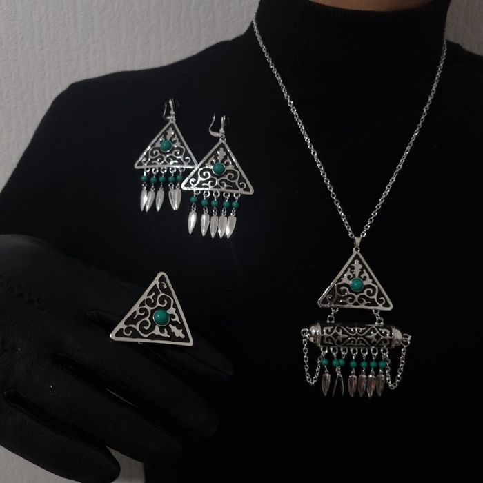 Казахские украшения