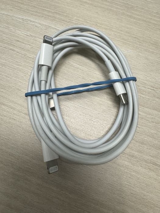 Оригинални кабели apple