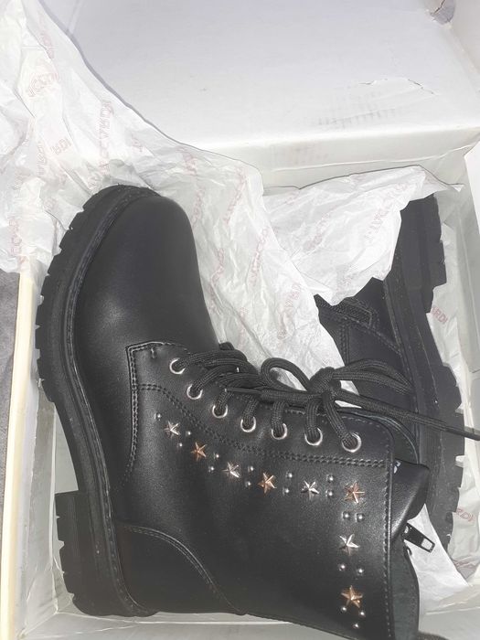 Ботинки 35р для девочки