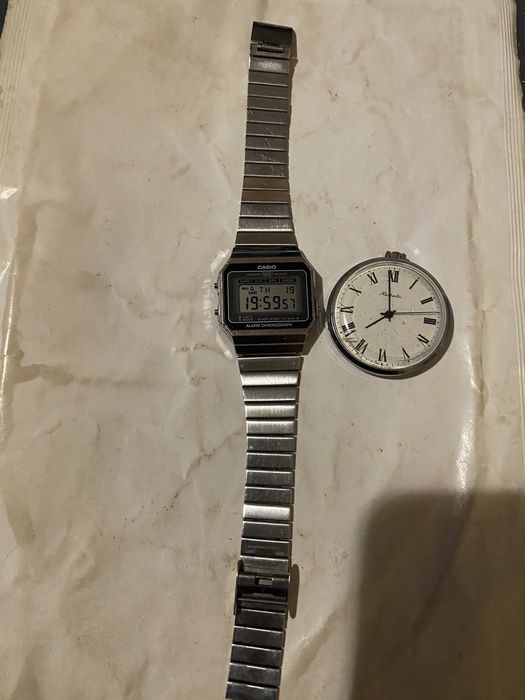 Часовници Casio & Ракета