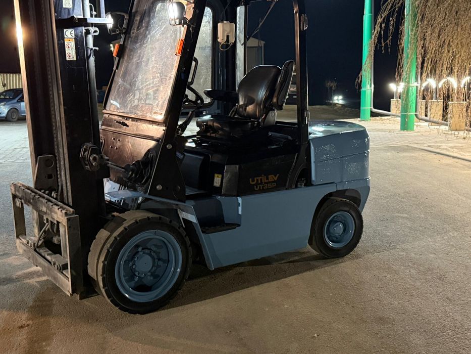 Stivuitor 3,5t an2018 ore4500