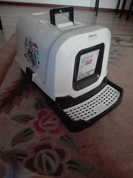 Переносной туалет для кошек