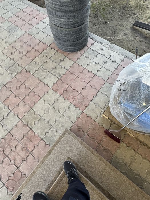 Брусчатка, тротуарная плитка