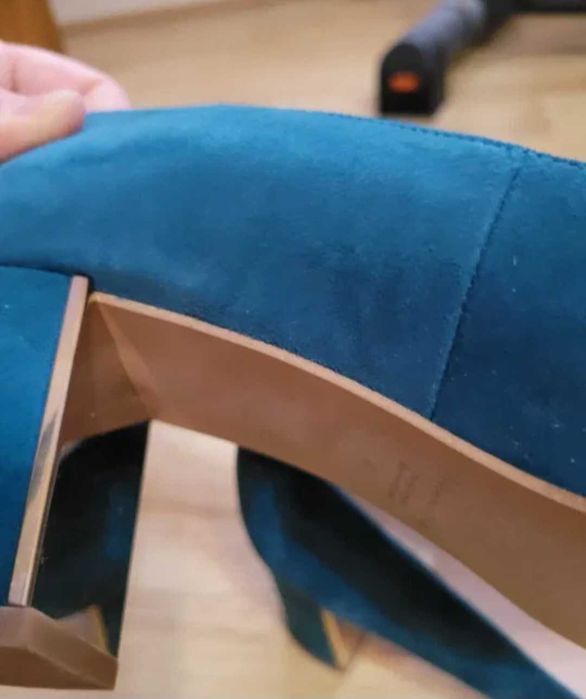 Vand pantofi  piele Massimo Dutti, turcoaz