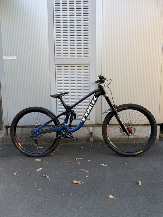 Trek Session 9 2025 R3