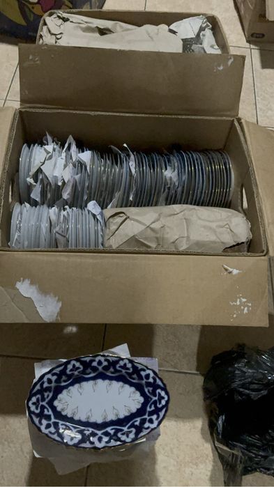 Чинни пахтагулли идишлар