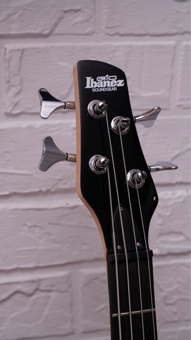 Ibanez GIO — 4-струнная бас гитара, чёрная