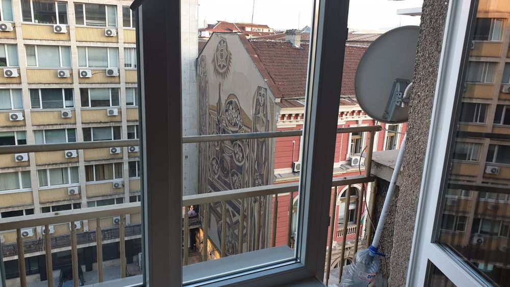 Дава се под наем Двустаен апартамент в София, Левски Г - 95 кв.м за 1020 € - Снимка #3