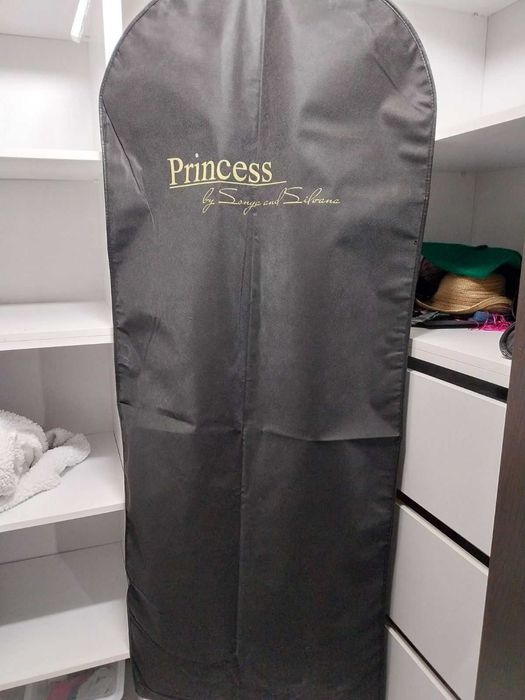 Официална рокля от PRINCESS