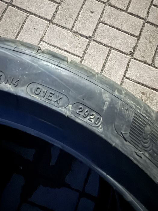 Michelin Pilot Sport 4S 225/40/19