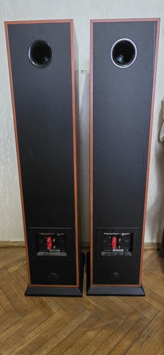 Boxe AEGIS Evo three 150 watt per boxa, 8 ohmi
