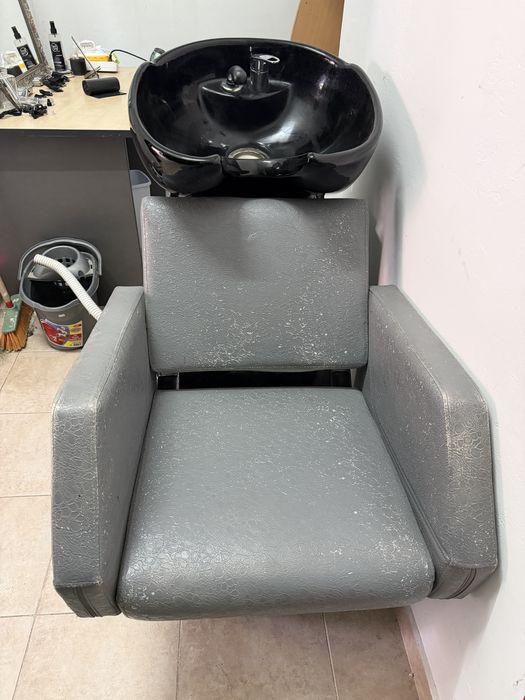 Измивна колона за фризьорски салон