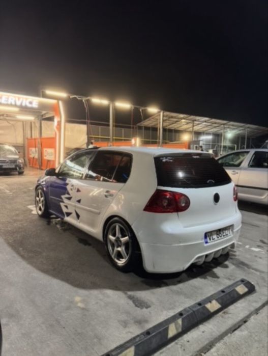 VOLKSWAGEN Golf 0 — imagine 3