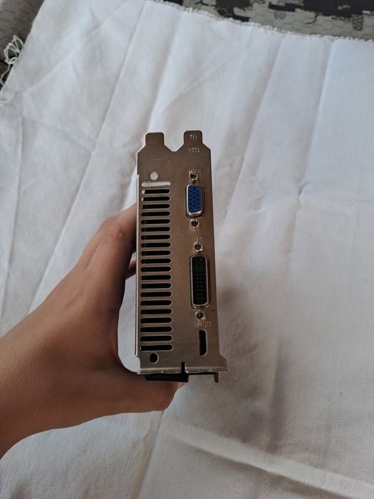 Видеокарта gtx 750ti 2gb
