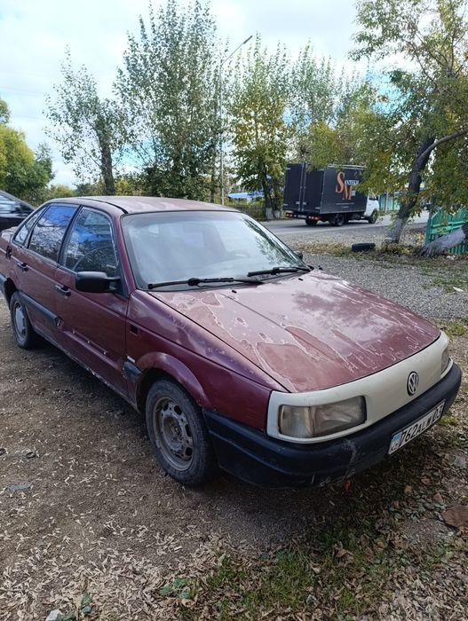 Продам VW Passat 1.8 срочно