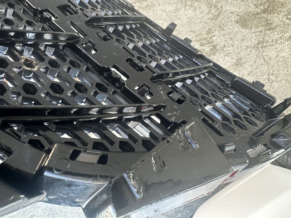 Mercedes A class w176 предна маска