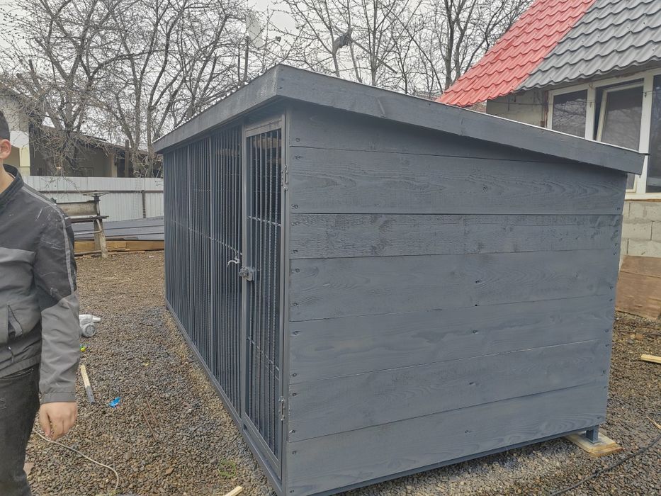 Oferta   vând țarc padoc cușcă câine + cușcă interior gratis