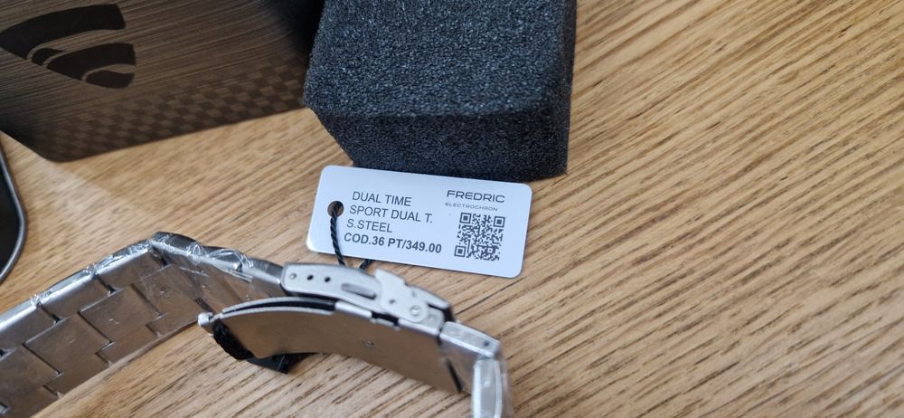 Часовник FREDRIC Sport Dual Time