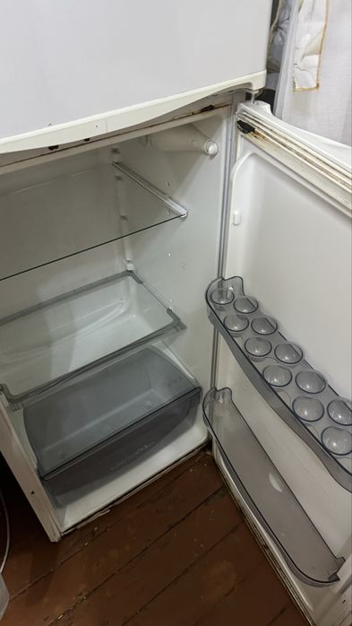 Холодильник продам
