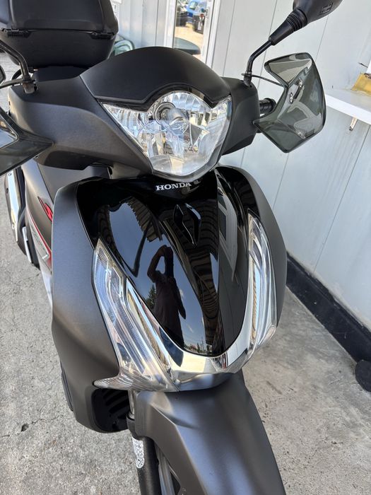 Honda SH 125 SPORT 2016 ABS Възможен бартер за автомобил