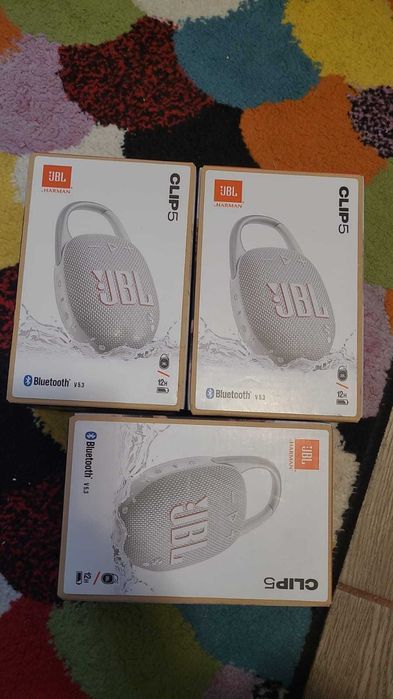Boxa portabila JBL Clip 5, IP67, Bluetooth, Auracast, Alb , sigilate