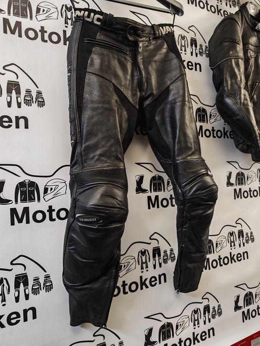 Costum moto piele Vanucci marime 52 lung