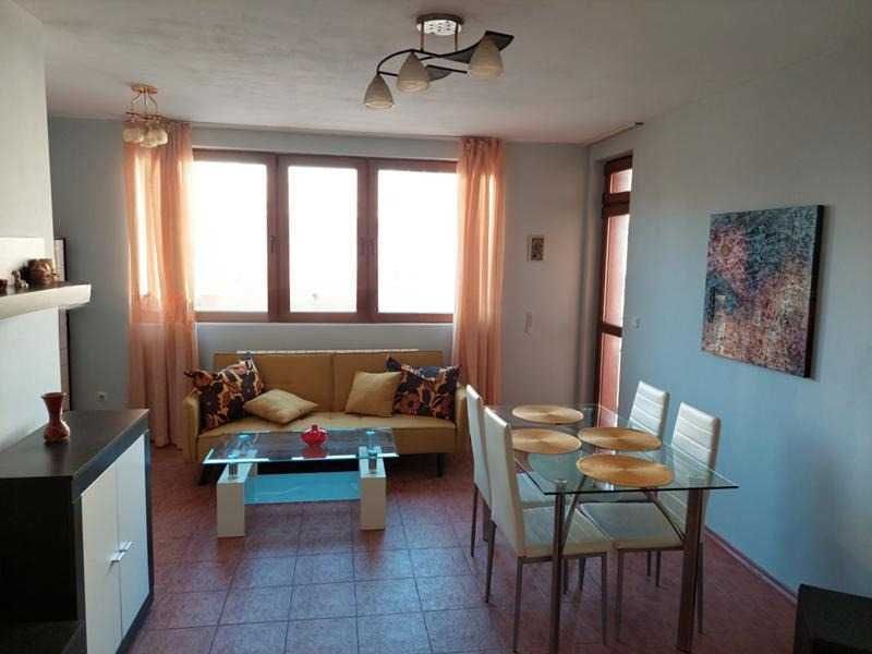 Дава се под наем Двустаен апартамент в София, Хладилника - 69 кв.м за 550 € - Снимка #2