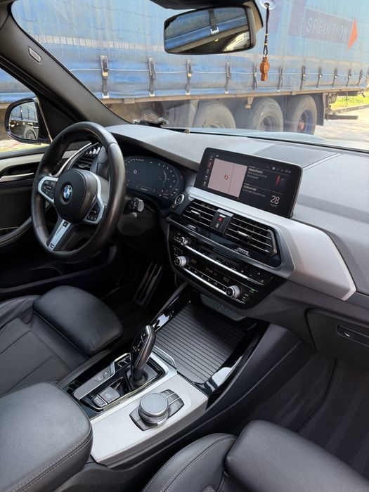 Bmw x3 2018 x drive 2.0