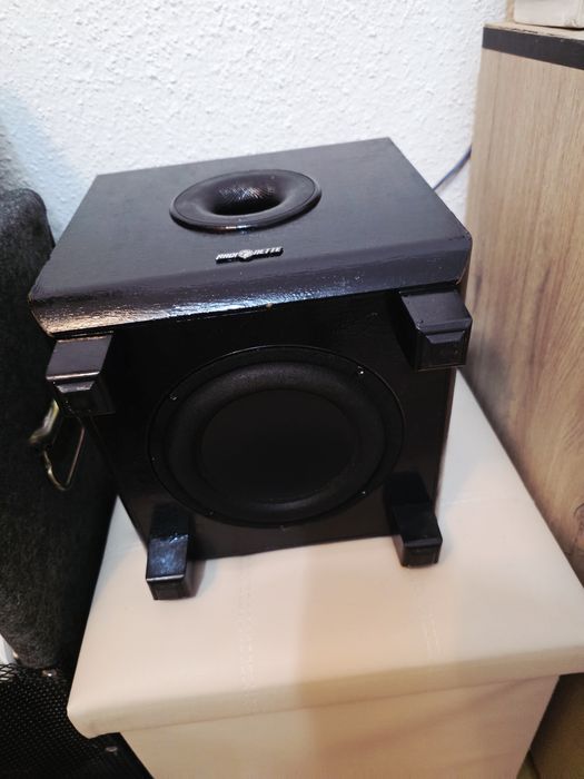 Subwoofer fără amplificator doar cu filtru de bas
