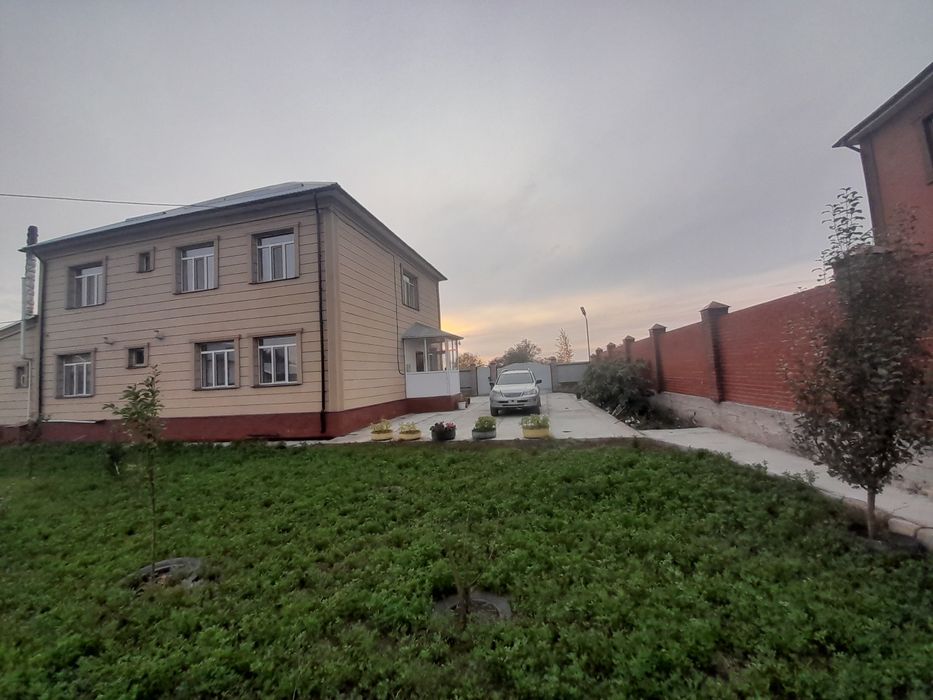 Продам дом 2х этажный