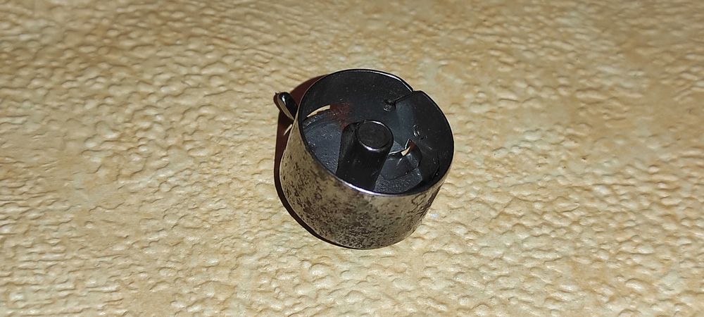 Nu cunosc pt. ce marci de masini cusut  20 bucati suveici bobine pt. masina cusut