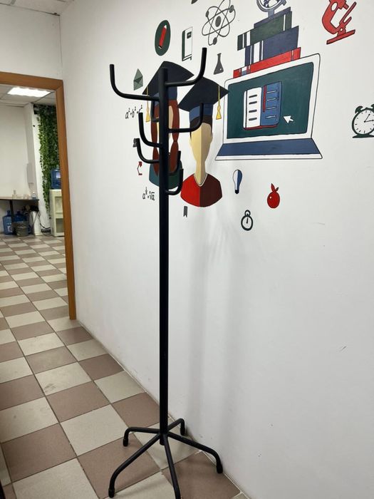 Продам офисные вешалки для одежды