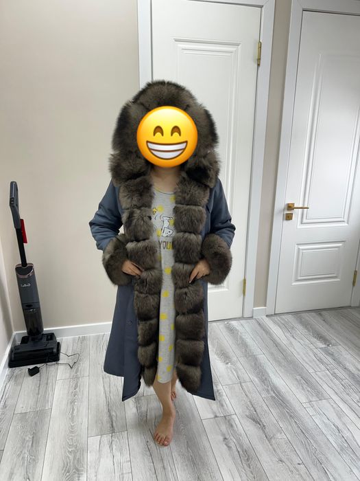 Продается парка, в отличном состоянии,одевалась пару раз………………………………..