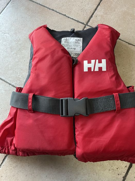 Спасителна жилетка