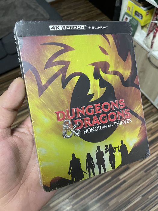 Blu-ray Dungeons & Dragons Honor Among Thieves 4K+2D steelbook