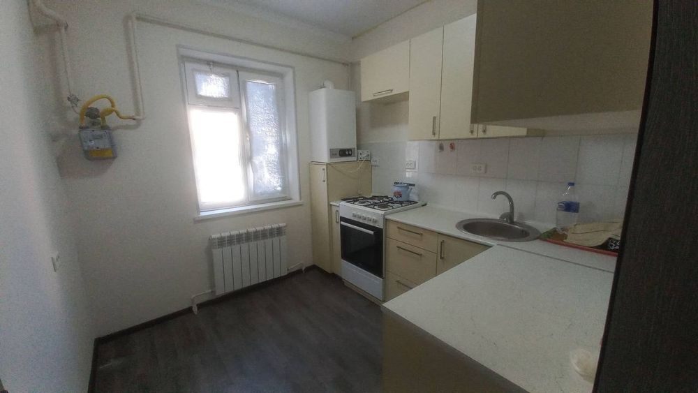 Квартира сотилади