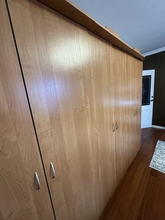 Продам спальный гарнитур