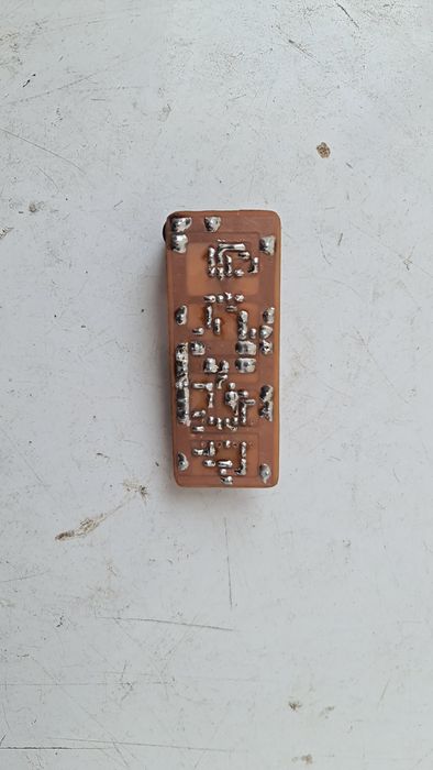 Metaliskatel plata sinalgan. Ishga tayor metaliskatelxam bor.