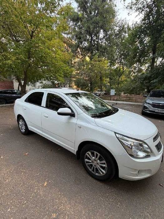 Chevrolet Cobalt 2024 Noyabr / 18.700 km / Propan / Srochno