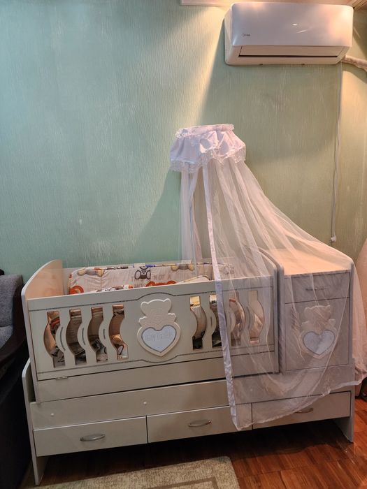 Кровать трансформер в хорошем состоянии