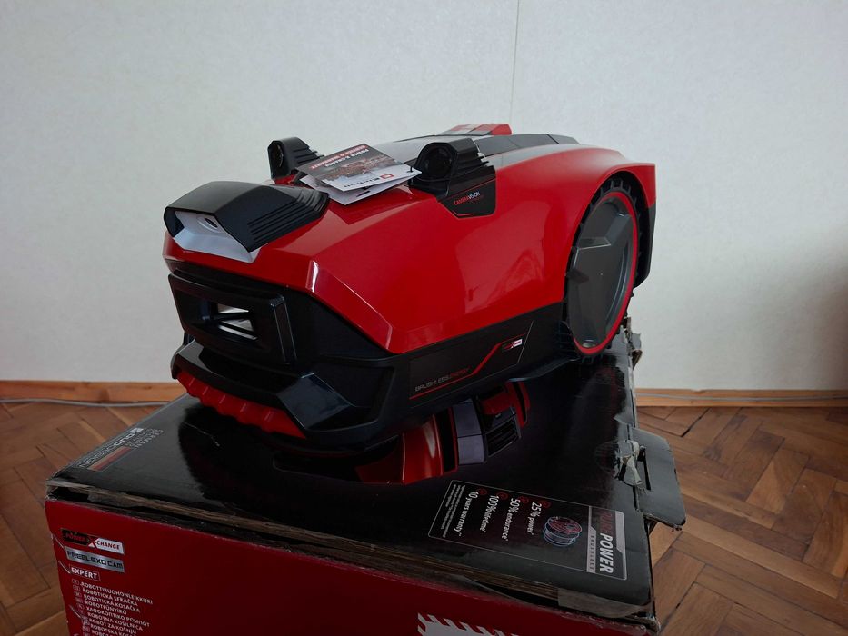 ЧИСТО НОВА Робот косачка Einhell FREELEXO CAM 500 – БЕЗ КАБЕЛ + 3г. Гаранция