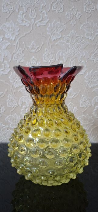 Продам вазу "ананас"