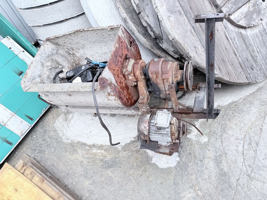 Продам бетономешалку