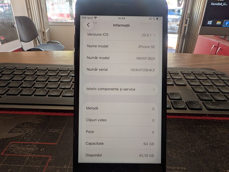 iPhone SE 3 - 64 Gb - Neverlocked
