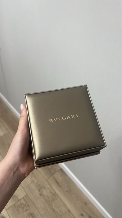 Продается часы на руку