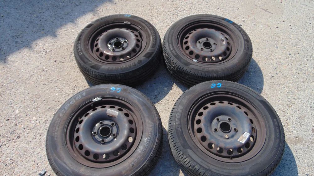 Jante R15 VW Golf 6 Seat Leon Toledo Skoda Octavia Audi A3 Touran Passat b7 jante cu anvelope vara