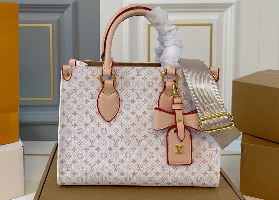 Дамска чанта Louis Vuitton