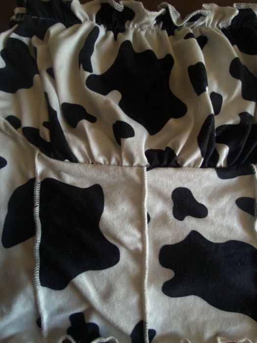 Топ с кравешки принт от Shein