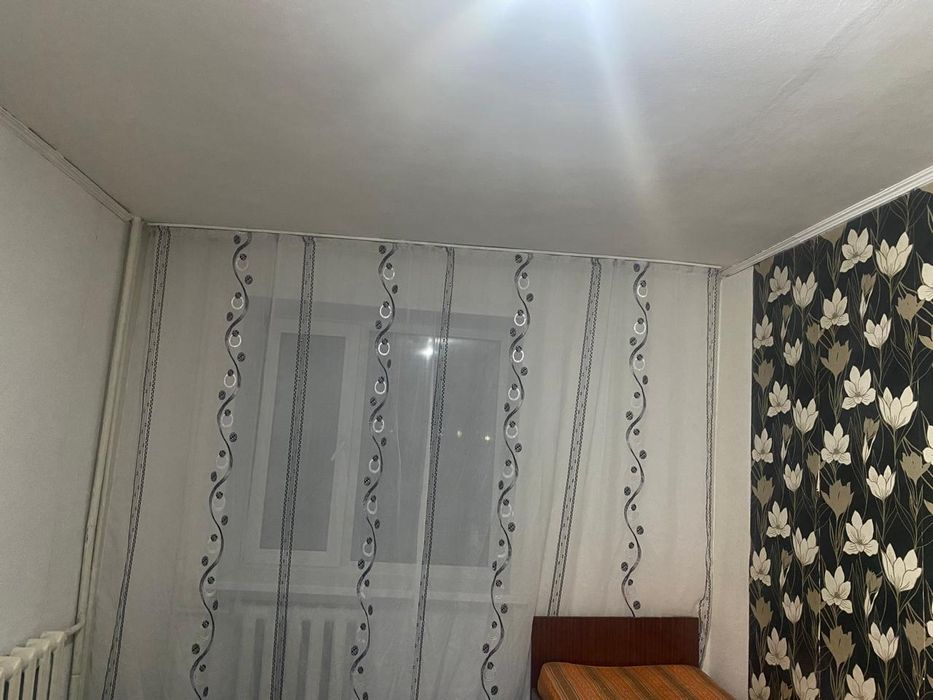 Продам евро3ком квартиру, район 6 школы